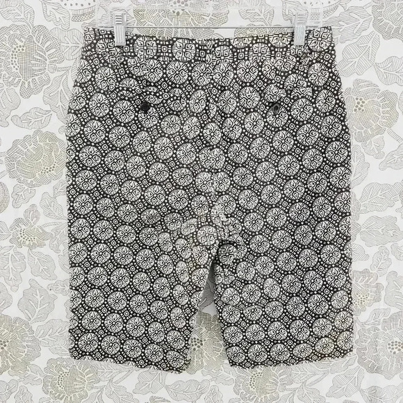NWOT Talbots Stretch Bermuda Women's Shorts 8 Pattern Brown - Picture 2 of 7